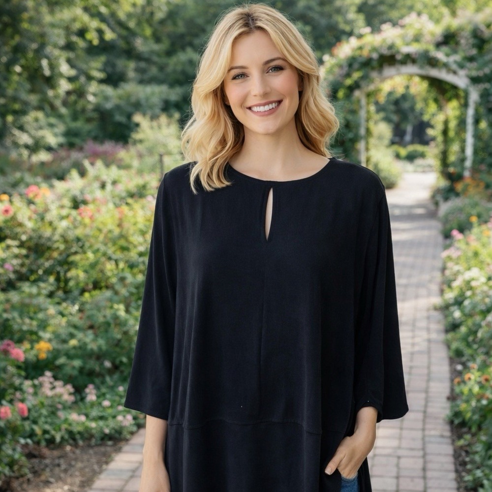 NWOT Chico's Travelers Navy Slinky Knit Pullover‎ Blouse Feminine Travel 3 16/18